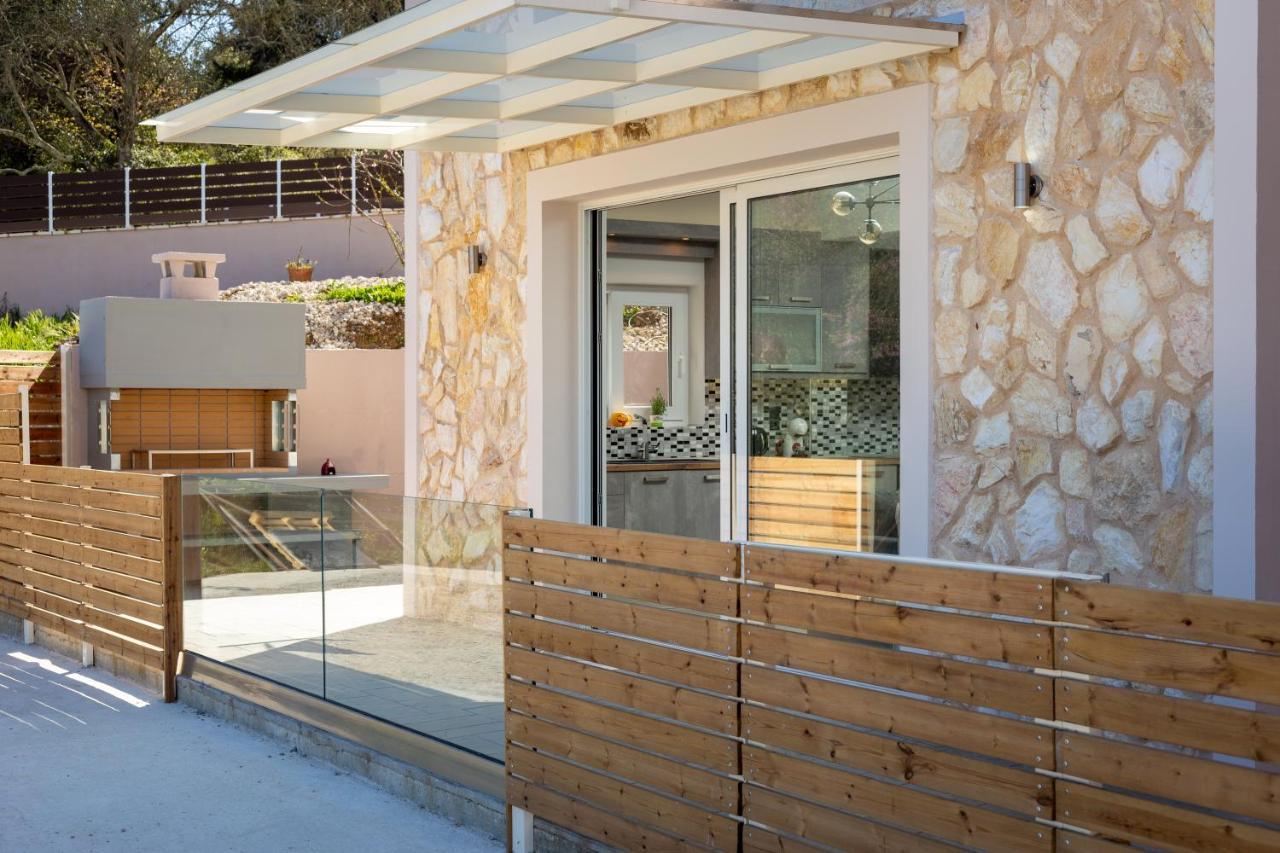 Nightingale Villa & Suites Corfu Gazatika Екстер'єр фото